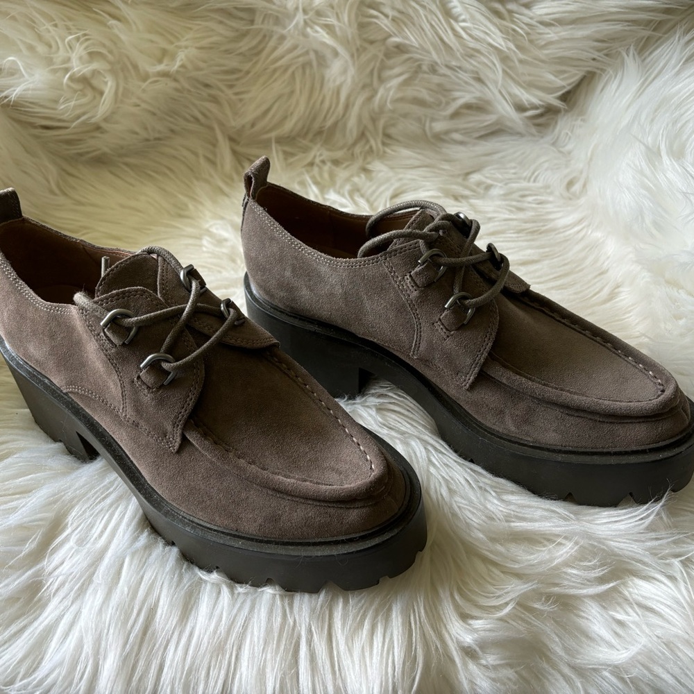 NWOT. Sam Edelman suede leather lug sole lace up loafers in size 8.5:)